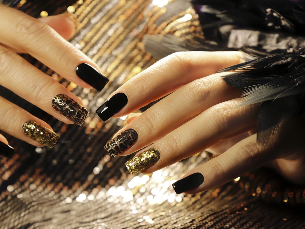8 Best New Year’s Eve Nail Ideas and Designs to Ring in 2024