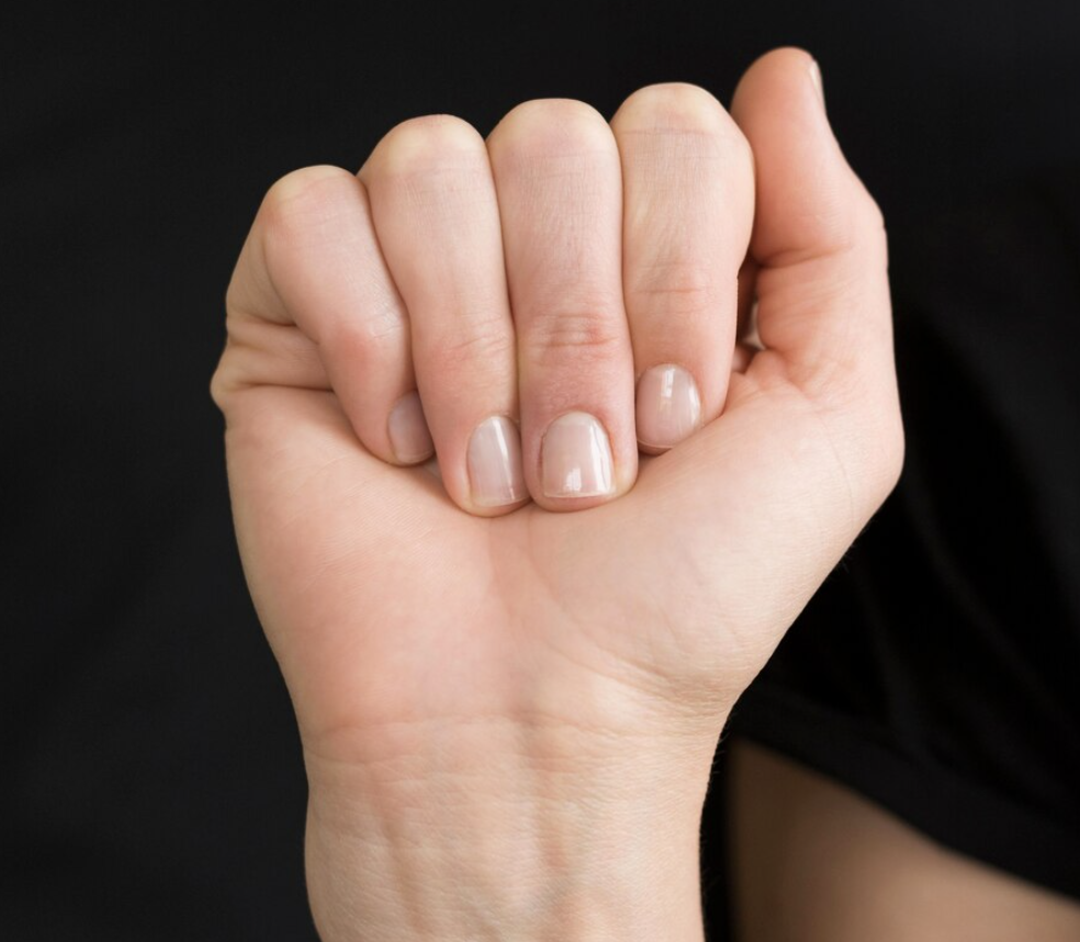 8 Short Nail Art Ideas That Don't Require Extensions