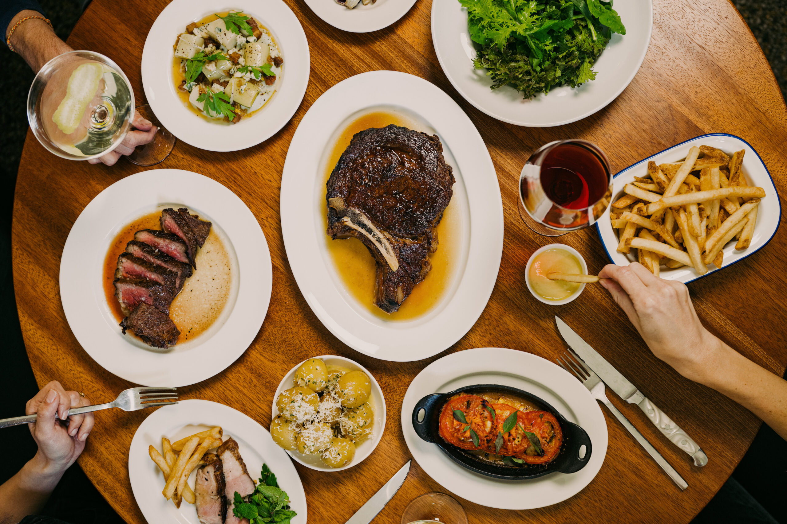 8 Steakhouse Chains Where the Sides Are Better Than the Steaks