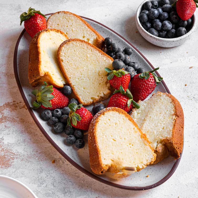 7 Top Secrets to Perfect Cream Cheese Pound Cake